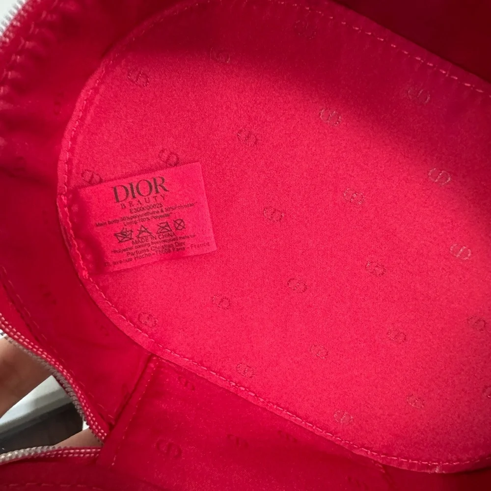 NIB Dior Red  zip around‎ small bag